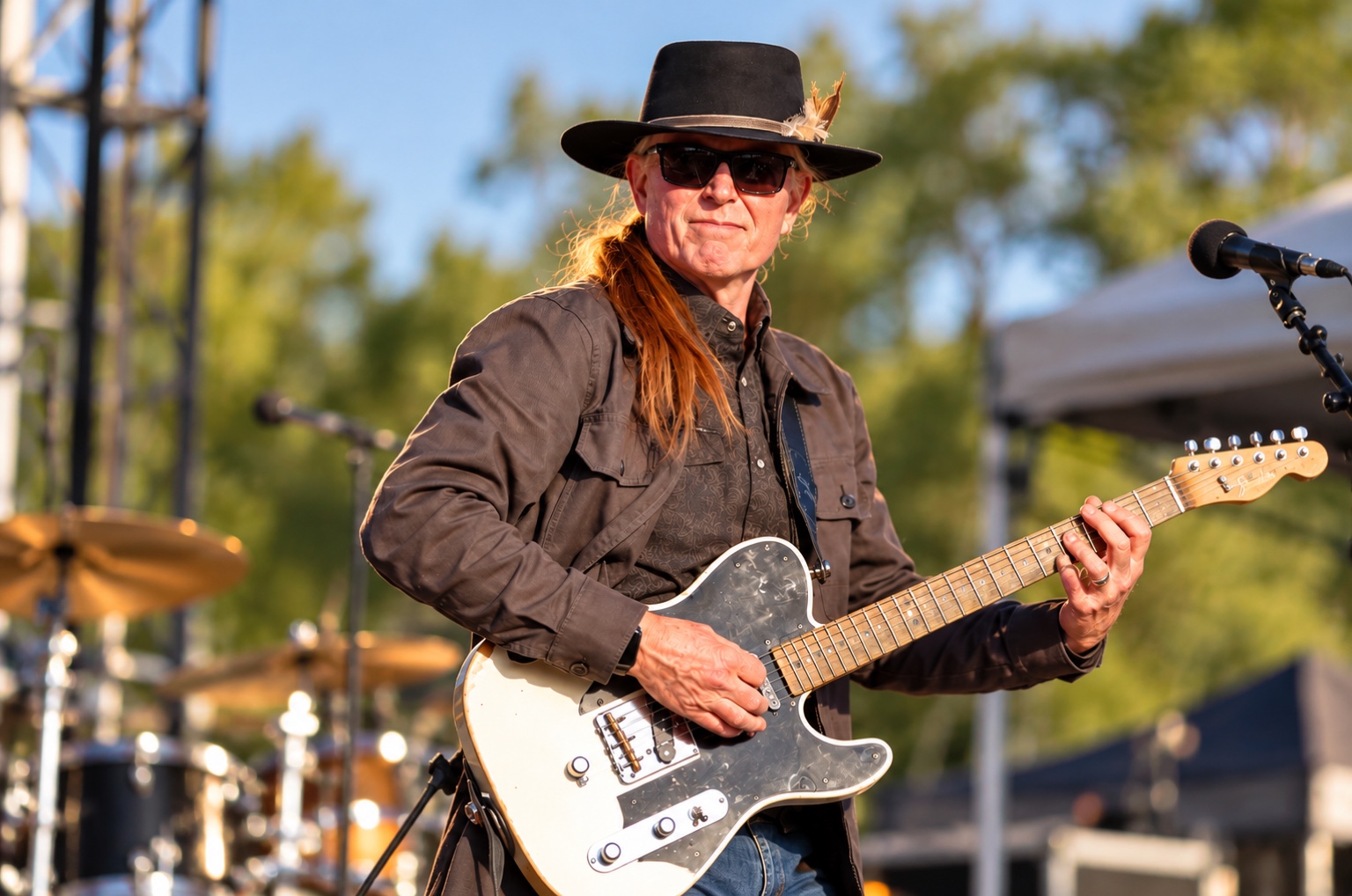 Kerosene Heater Band guitarist playing electric guitar